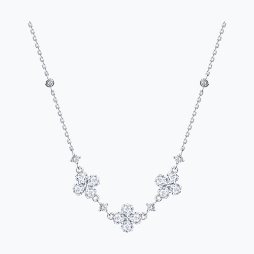 Колье из серебра с фианитами - видео на модели