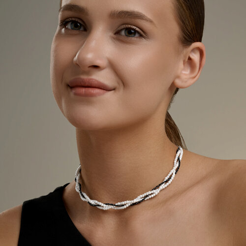 Колье из серебра с шпинелью и синтетическим жемчугом из серебро — вид 3