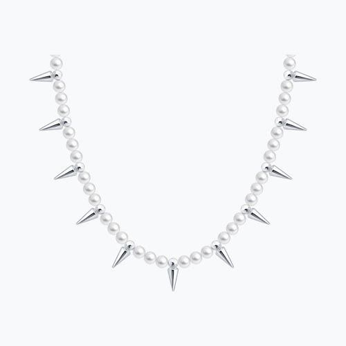 Колье из серебра с синтетическим жемчугом - видео на модели