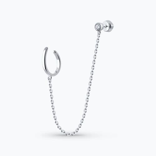 Серьга из серебра с фианитом - видео на модели