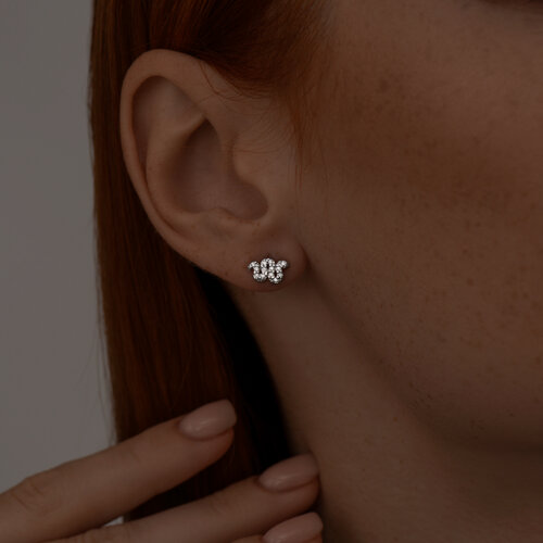 Серьга из серебра с фианитами из серебро — вид 2