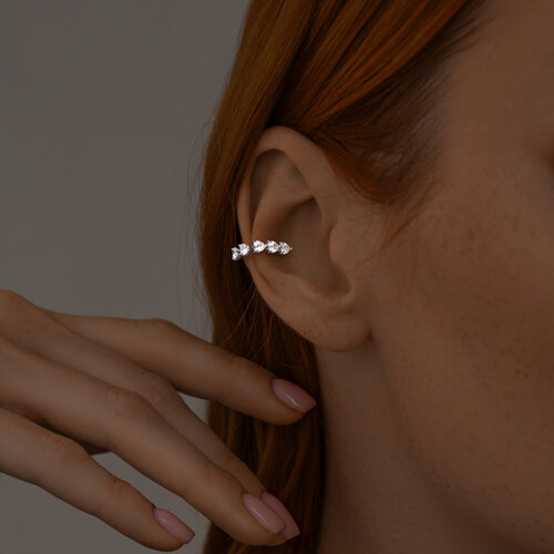 Серьга из серебра с фианитами из серебро — вид 3