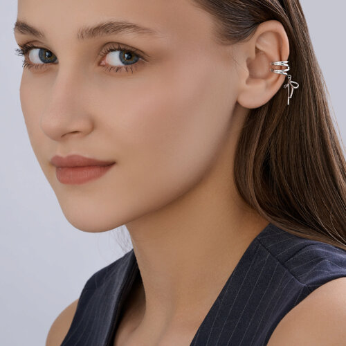 Серьга из серебра с фианитом из серебро — вид 4