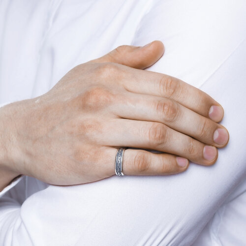 Кольцо из чернёного серебра из серебро — вид 3