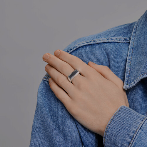 кольцо из серебро — вид 2