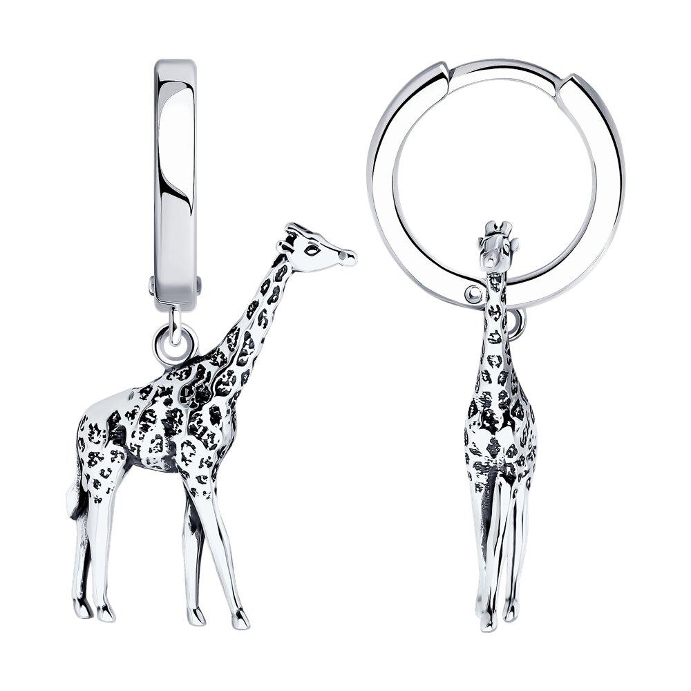 Серьги из серебра - видео на модели