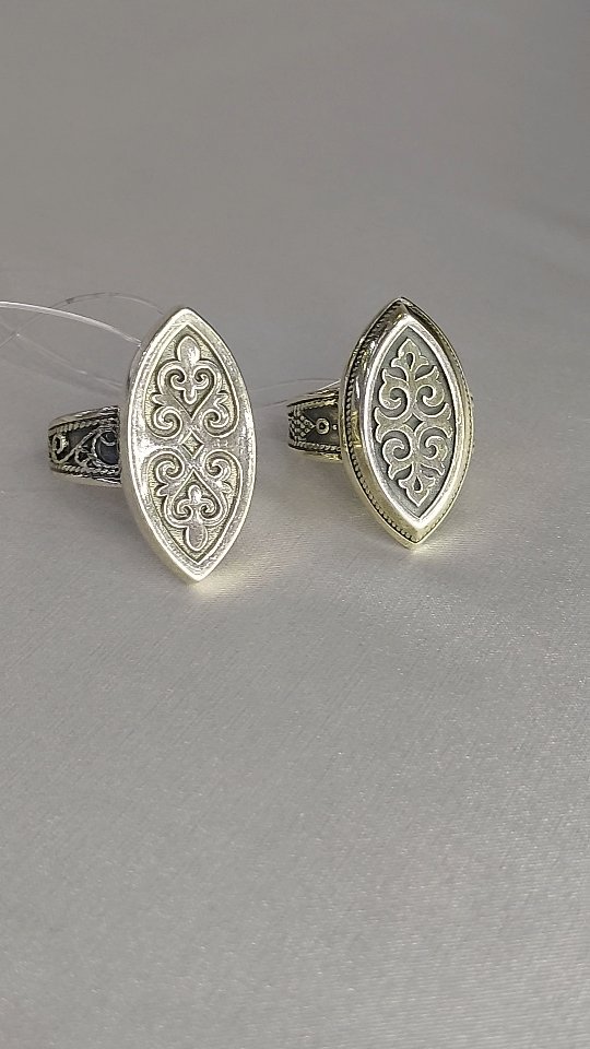 Видеообзор украшений — 2 товаров