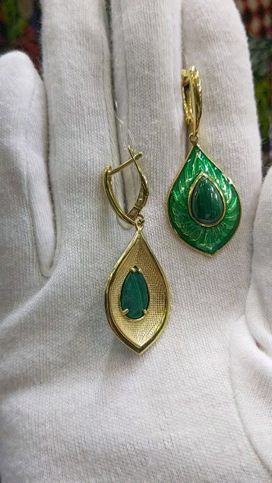 Видеообзор украшений — 2 товаров