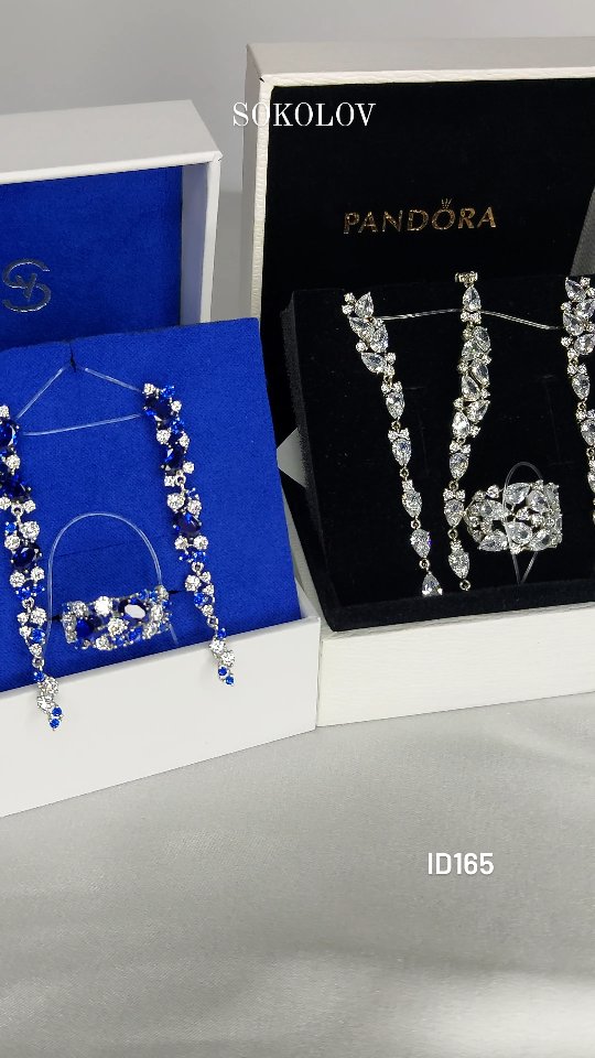 Серьги длинные из серебра с фианитами