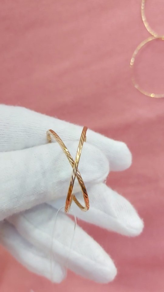 Видеообзор украшений — 2 товаров