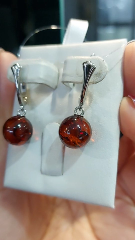 Видеообзор украшений — 3 товаров