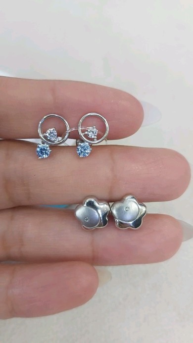 Видеообзор украшений — 4 товаров