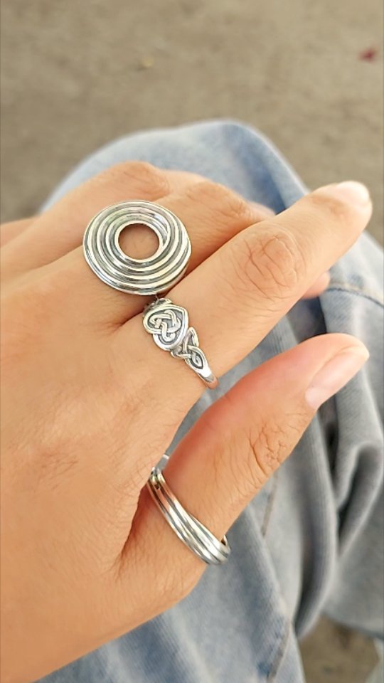 Видеообзор украшений — 3 товаров