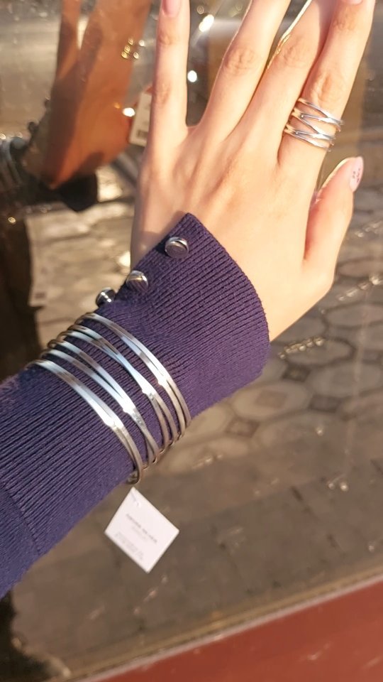 Видеообзор украшений — 3 товаров