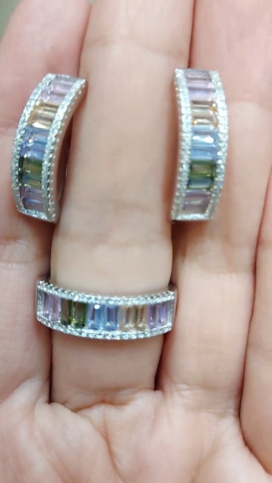 Видеообзор украшений — 1 товаров