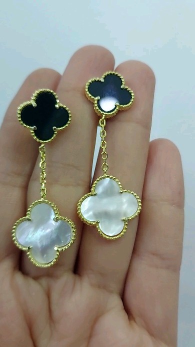 Видеообзор украшений — 1 товаров