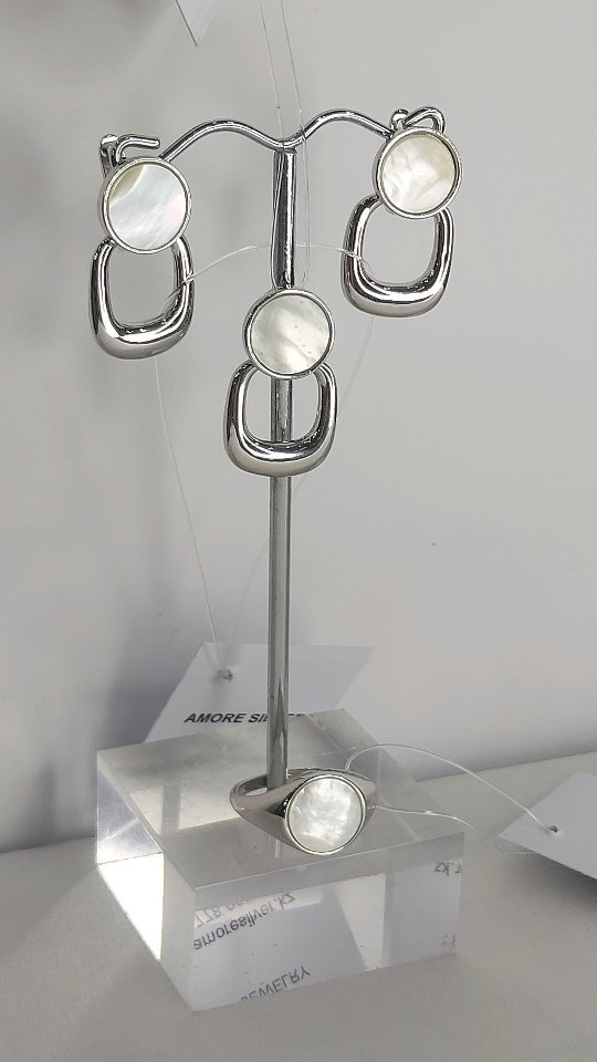 Видеообзор украшений — 3 товаров