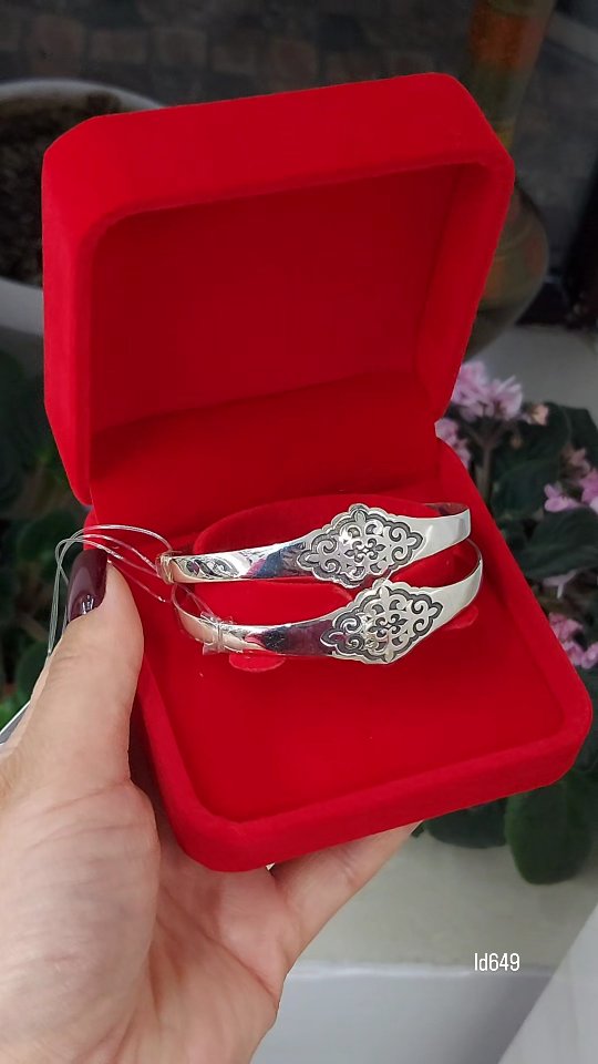 Видео: блезик