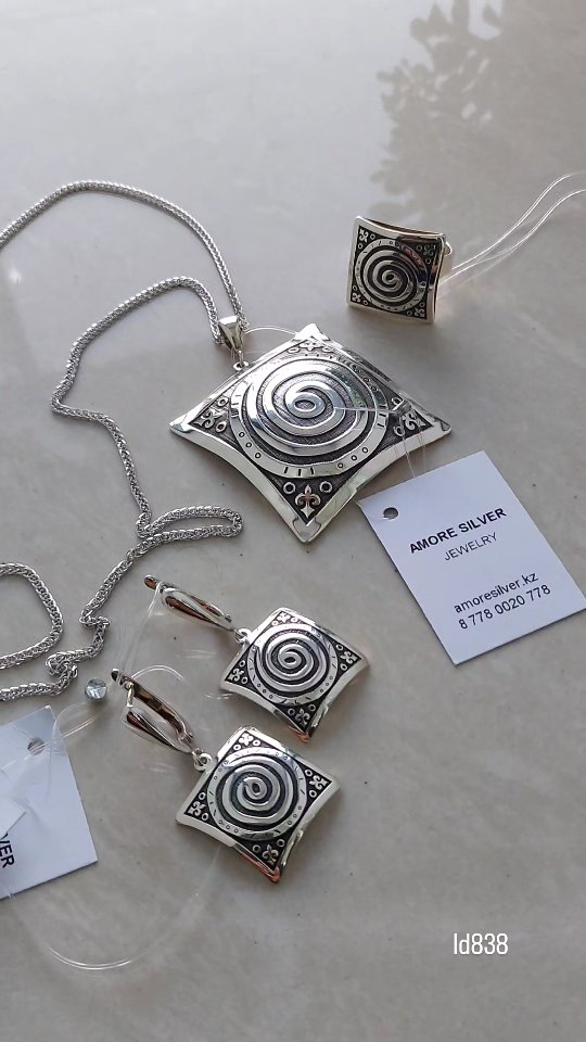 Видеообзор украшений — 4 товаров