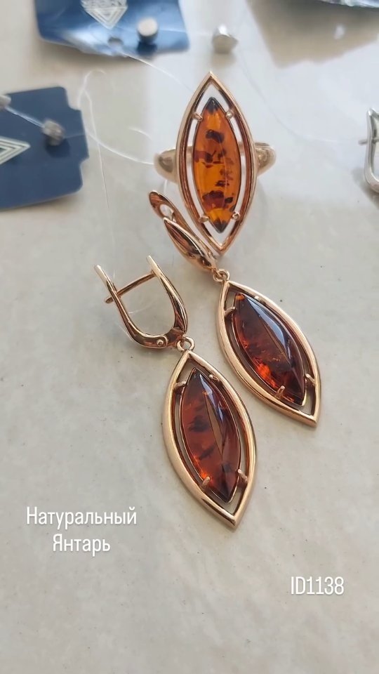 Видеообзор украшений — 4 товаров