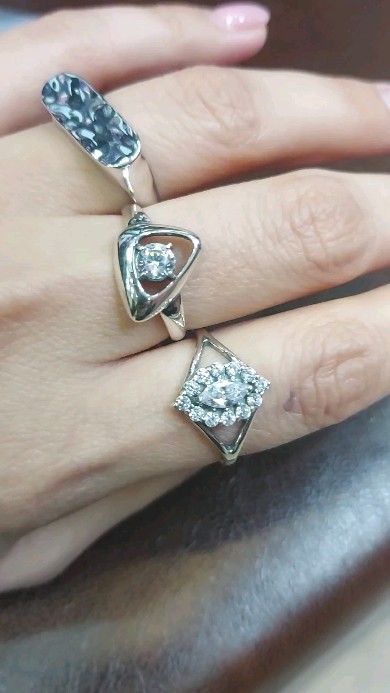 Видеообзор украшений — 4 товаров