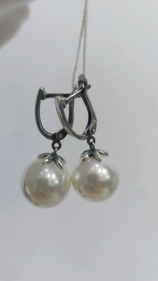 Видеообзор украшений — 3 товаров