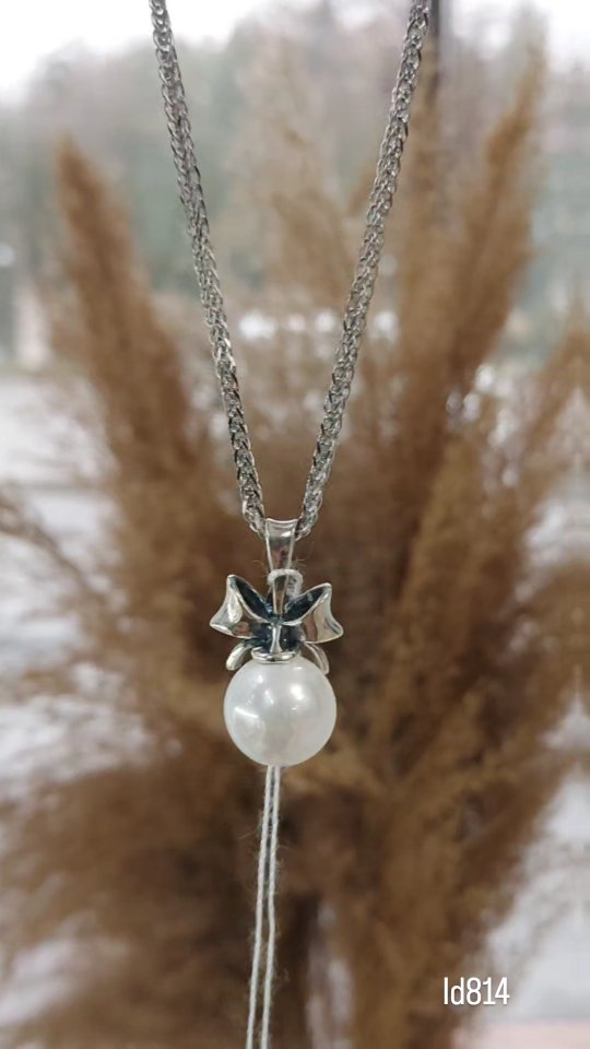 Видеообзор украшений — 3 товаров