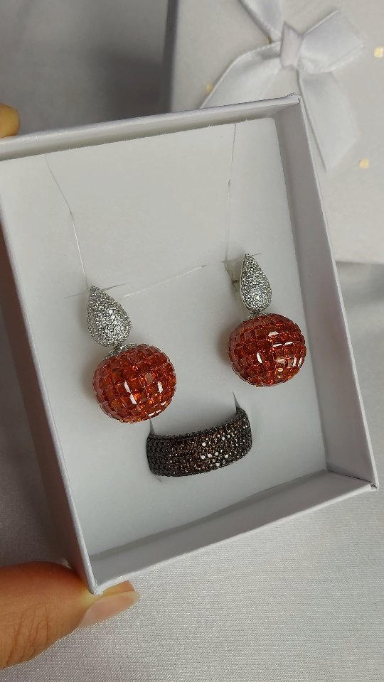 Видеообзор украшений — 1 товаров