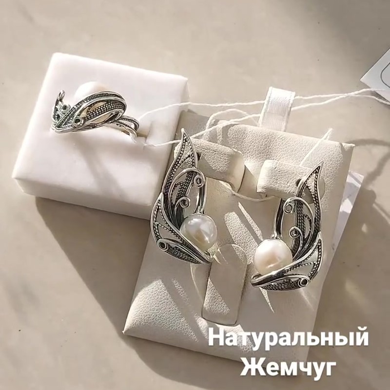 Видео: Серебряное кольцо с натуральным жемчугом и оксидированием