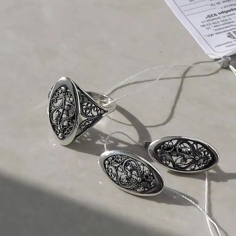 Серебряные серьги 925 пробы с оксидированием и ажурным узором - Instagram Reel 