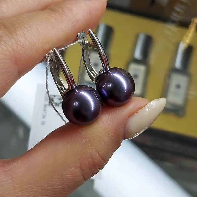 Серебряные серьги с темным жемчугом и родиевым покрытием - Instagram Reel 