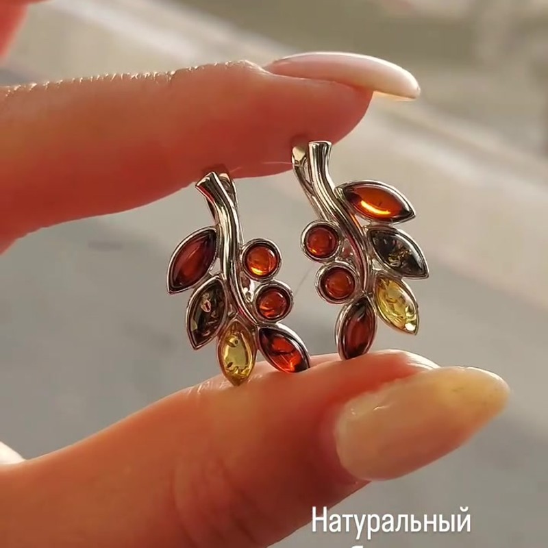 Серебряные серьги-пусеты с разноцветным янтарём 925 пробы