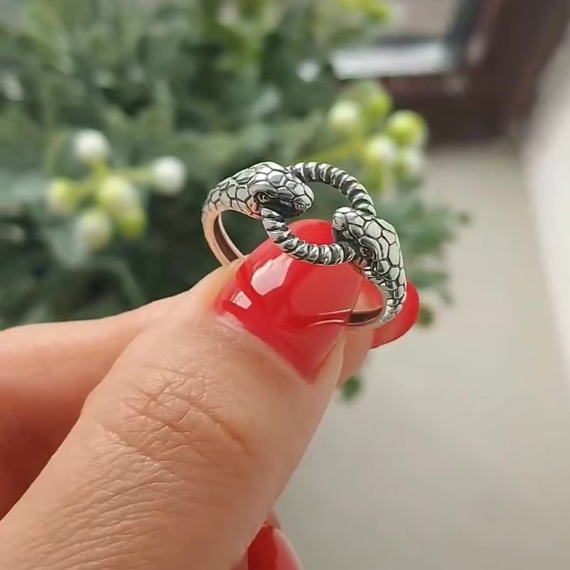 Кольцо из серебра