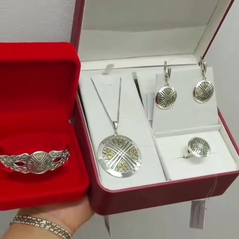 Видео: блезик