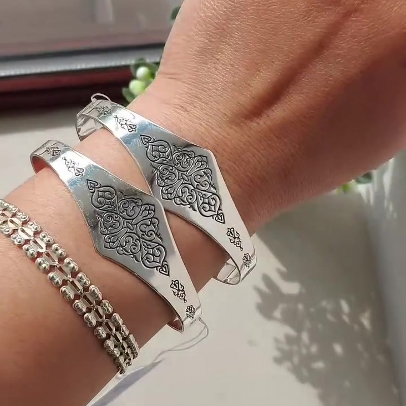 Серебряный браслет-блезик 925 пробы с национальным орнаментом - Instagram Reel 